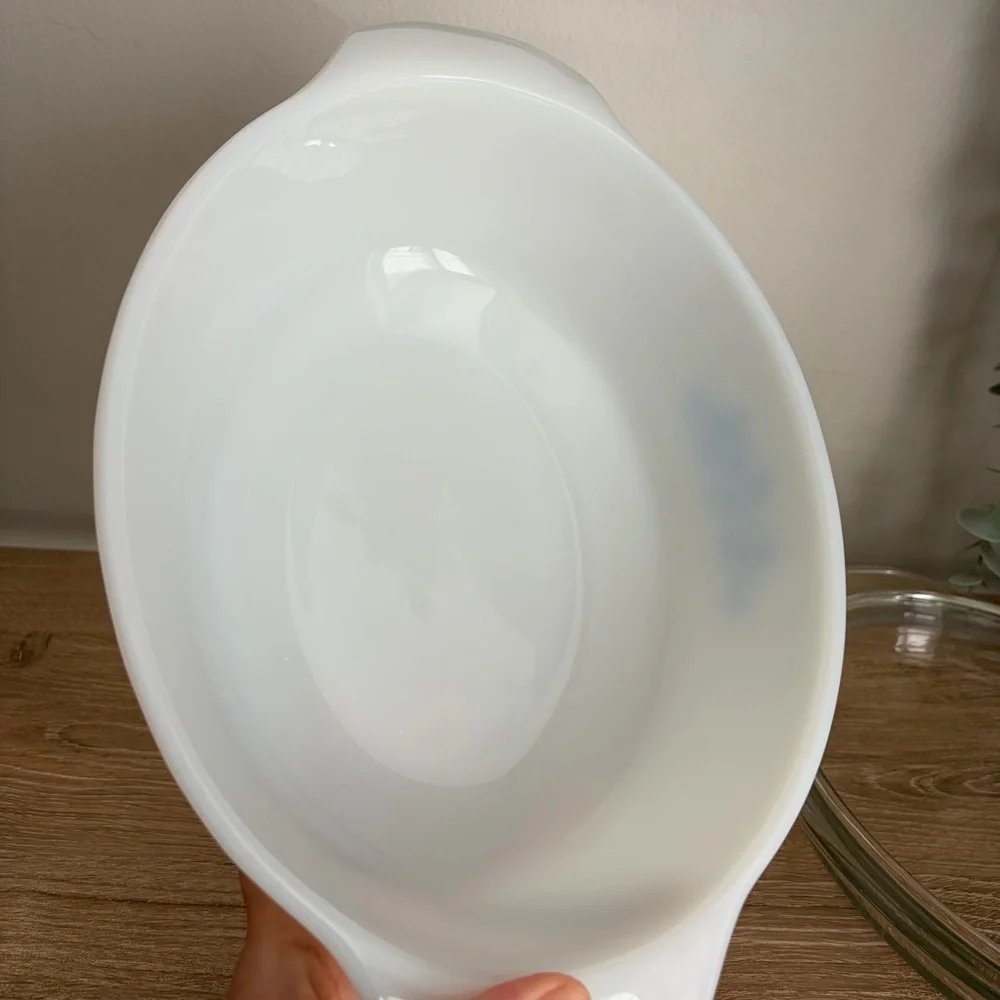 Vintage Anchor Hocking Fire King Milk Glass 1.5qt Casserole With Lid Cornflower